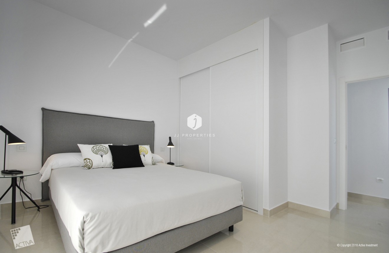 Resale - Villa -
Rojales - Inland