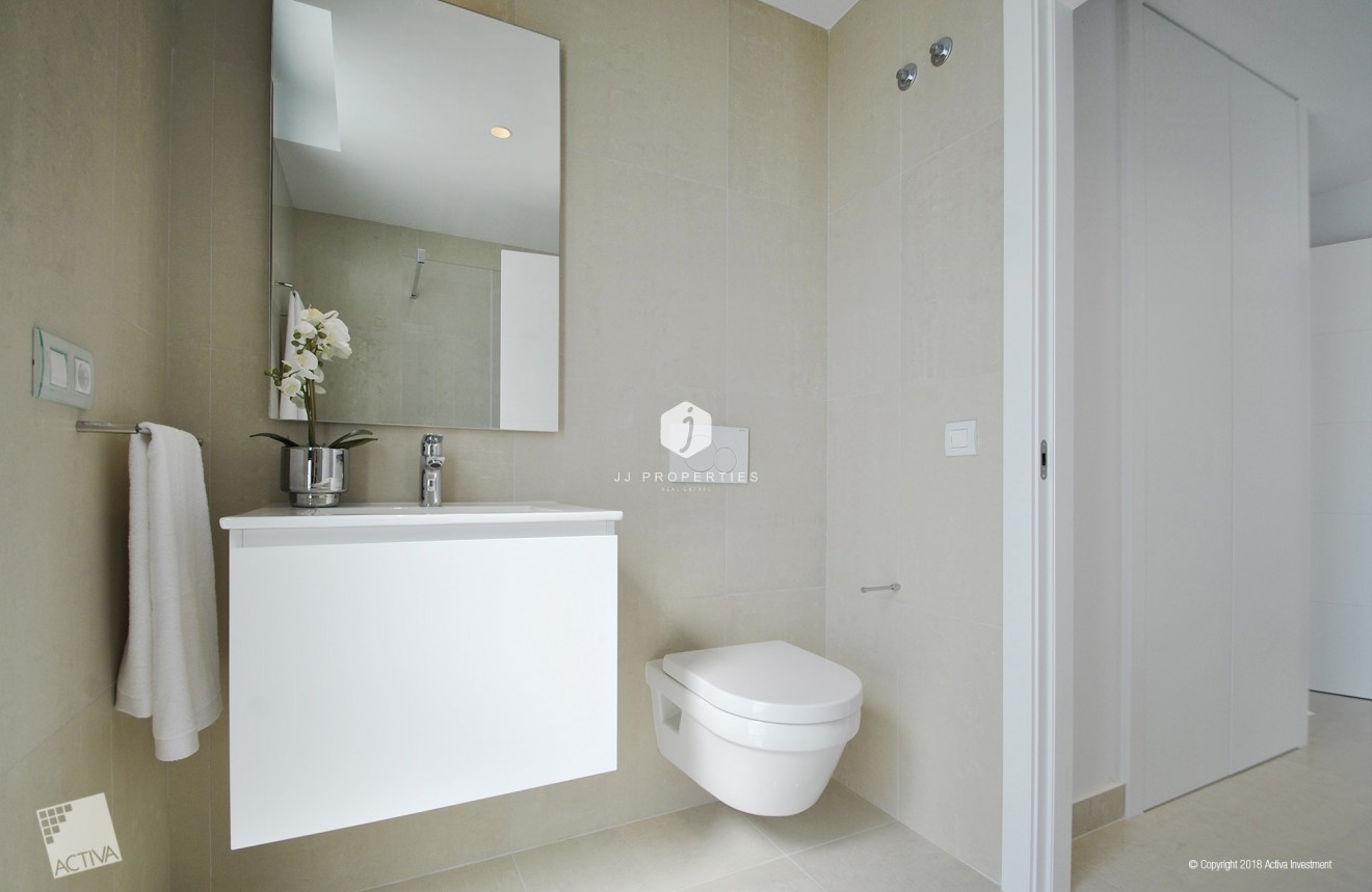 Resale - Villa -
Rojales - Inland