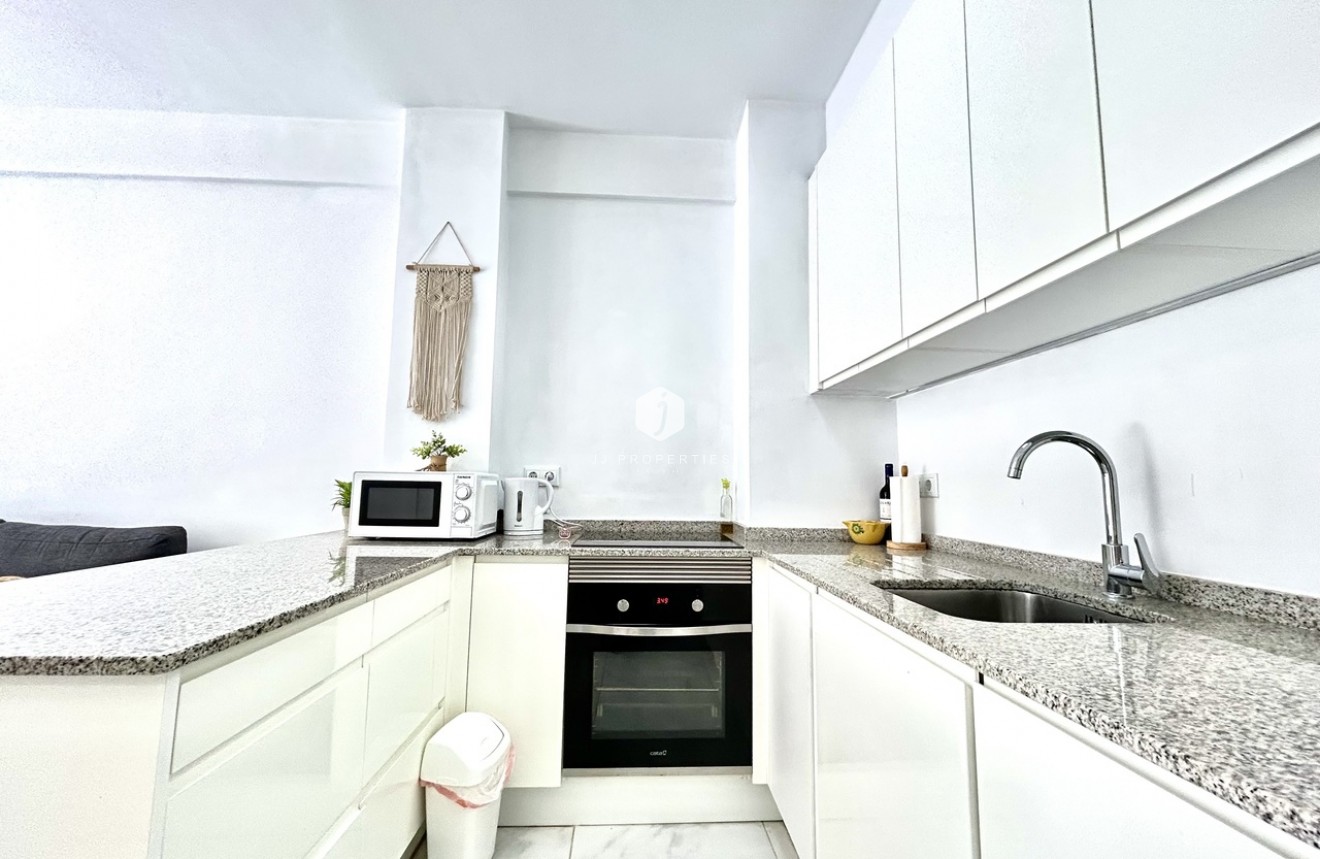 Resale - Apartment / flat -
La Zenia - Costa Blanca