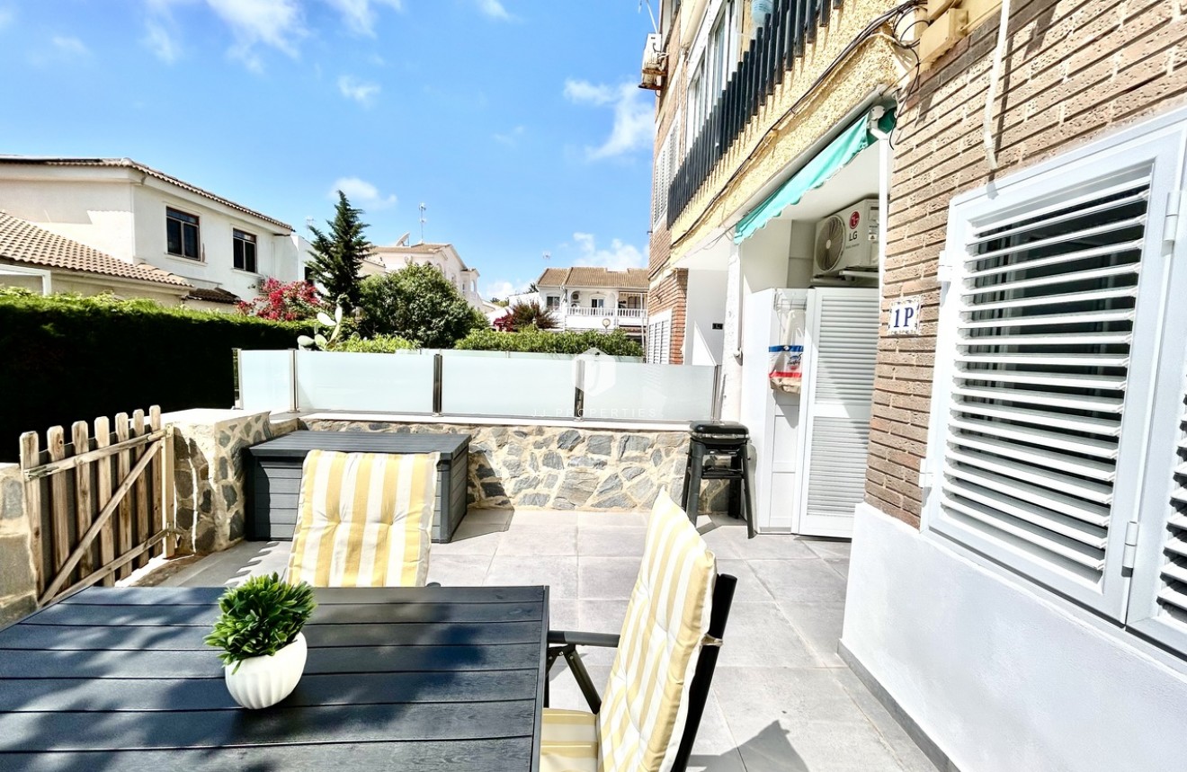 Resale - Apartment / flat -
La Zenia - Costa Blanca