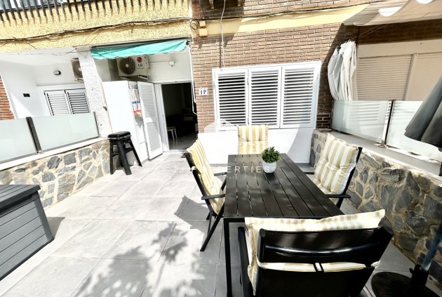 Resale - Apartment / flat -
La Zenia - Costa Blanca