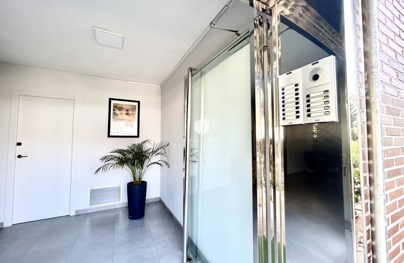 Resale - Apartment / flat -
La Zenia - Costa Blanca
