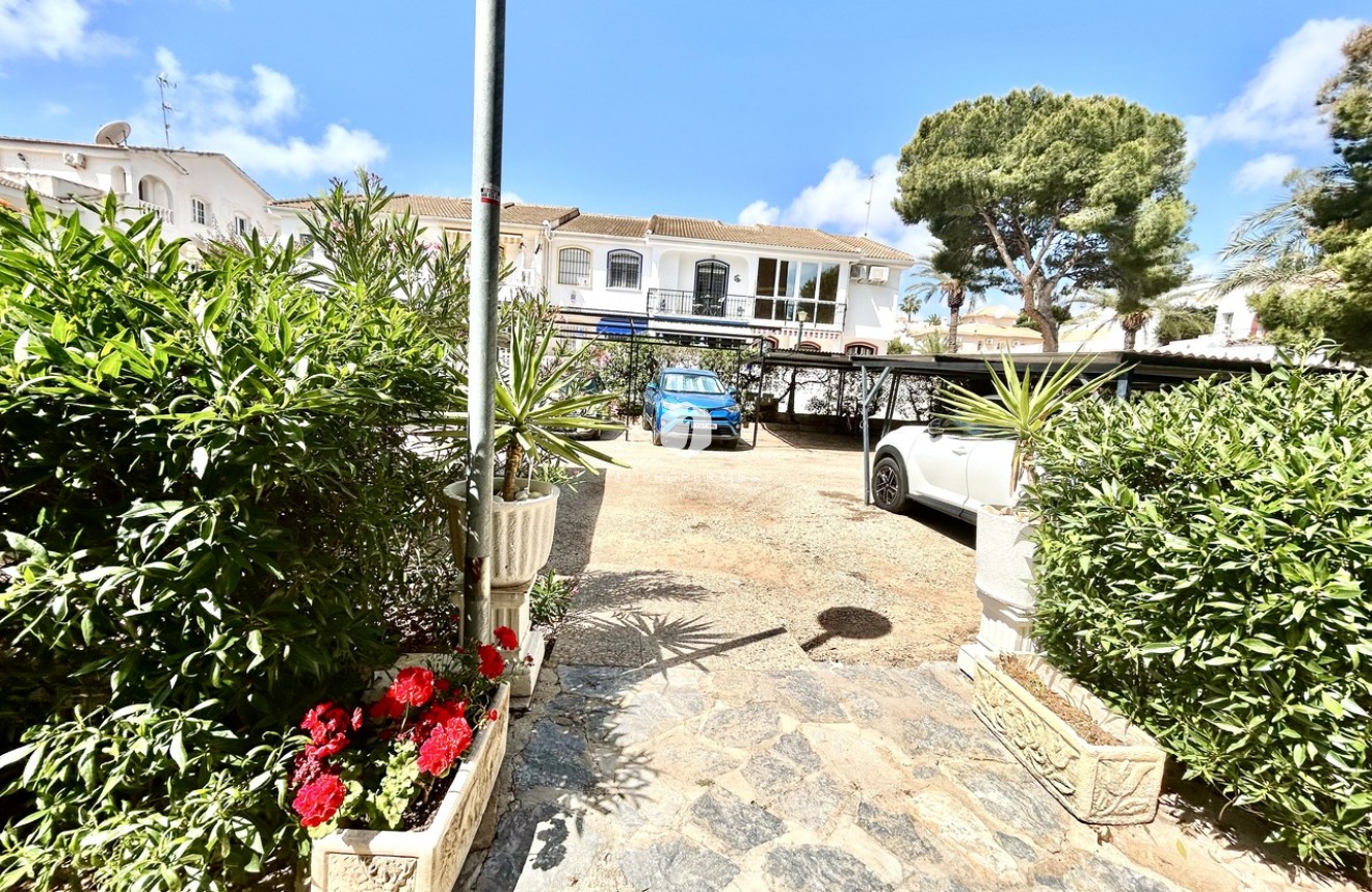 Resale - Apartment / flat -
La Zenia - Costa Blanca