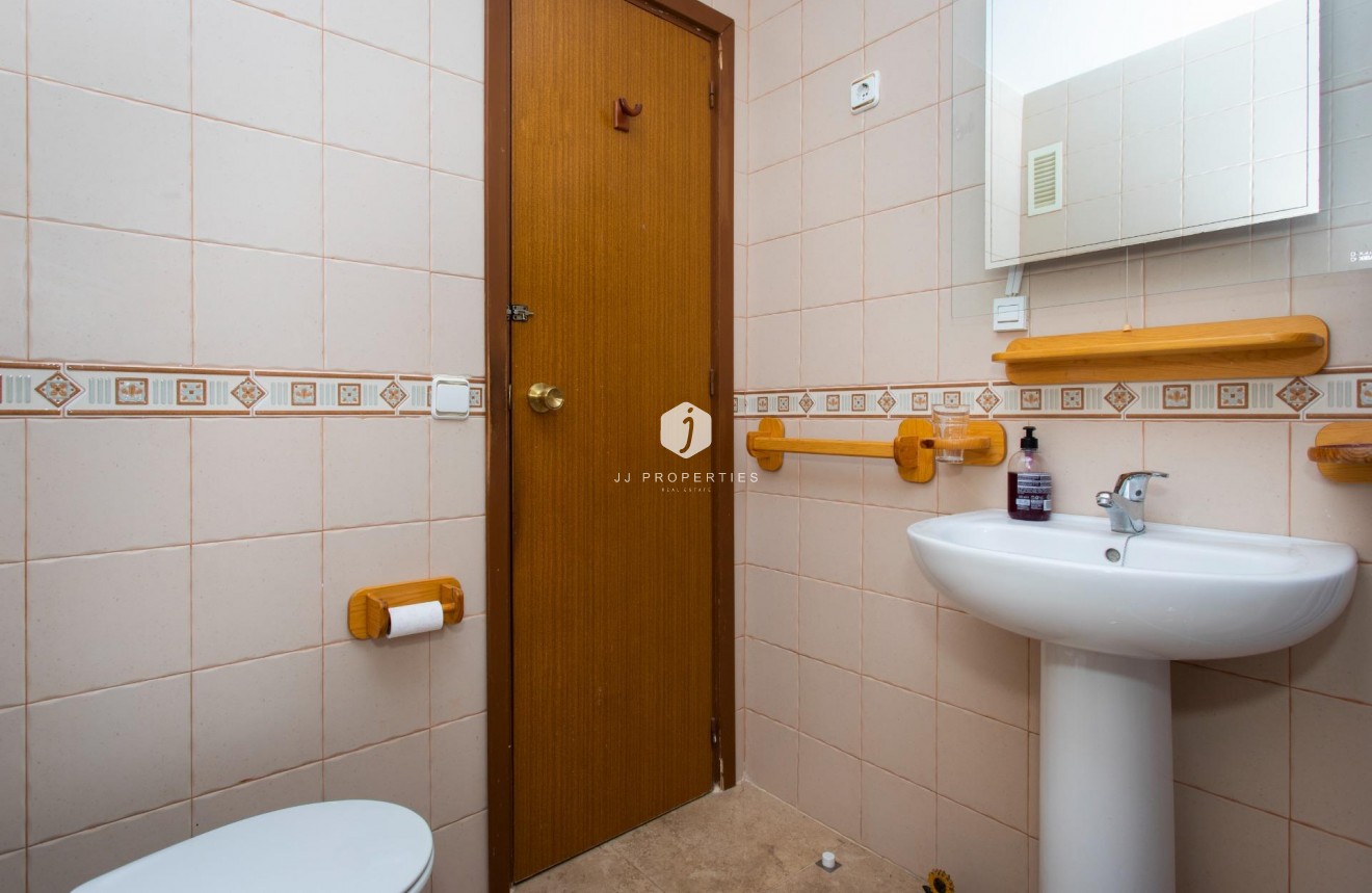 Resale - Penthouse -
Torrevieja - Playa del Cura