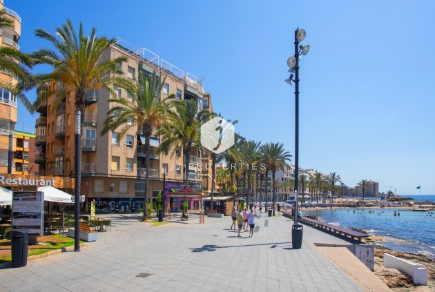 Resale - Penthouse -
Torrevieja - Playa del Cura