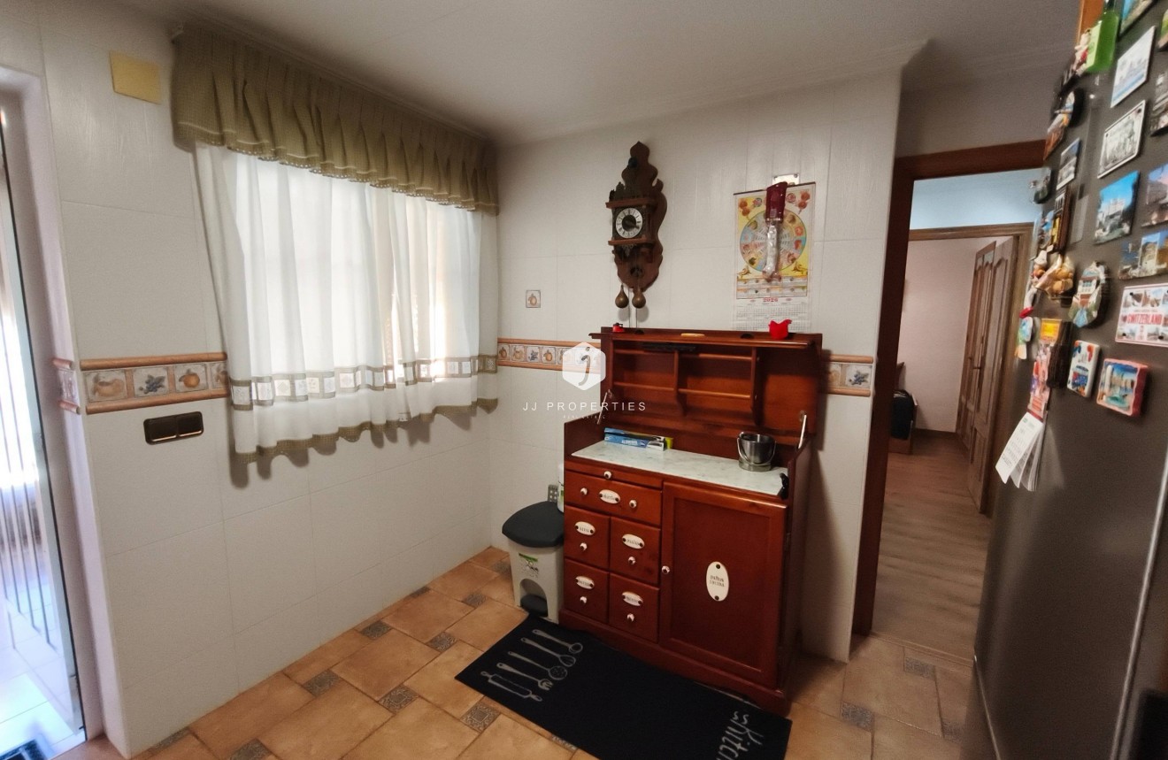 Resale - Villa -
Torrevieja - Los Balcones