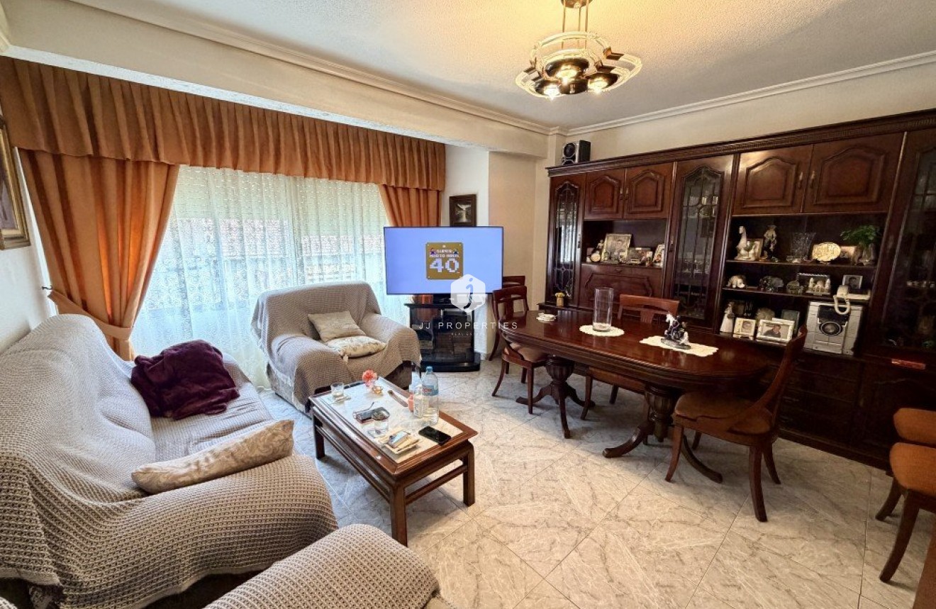 Resale - Apartment / flat -
Torrevieja - Costa Blanca