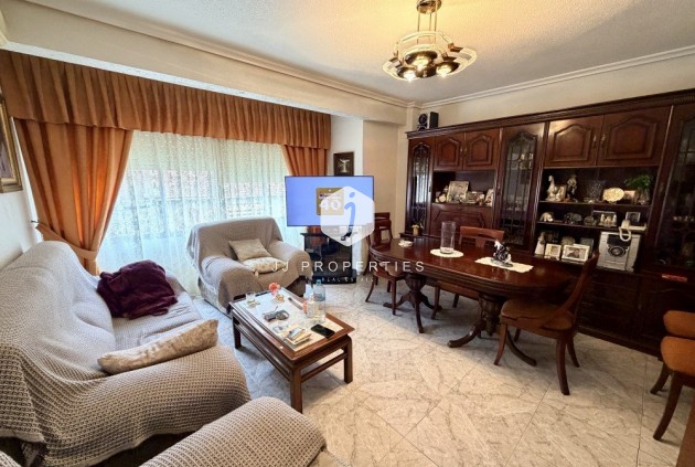 Resale - Apartment / flat -
Torrevieja - Costa Blanca