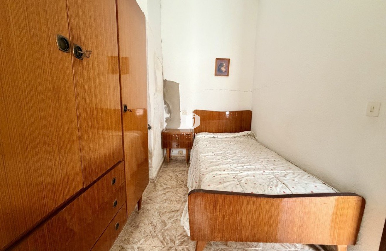 Resale - Apartment / flat -
Torrevieja - Costa Blanca