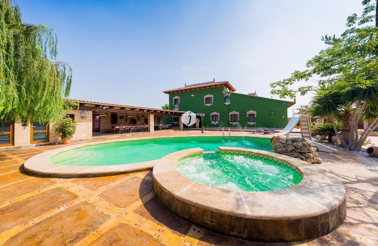 Resale - Country Property -
Almoradí - Inland