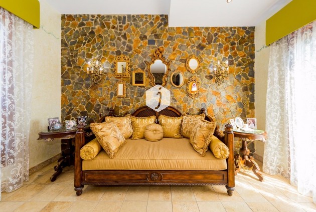 Resale - Country Property -
Almoradí - Inland
