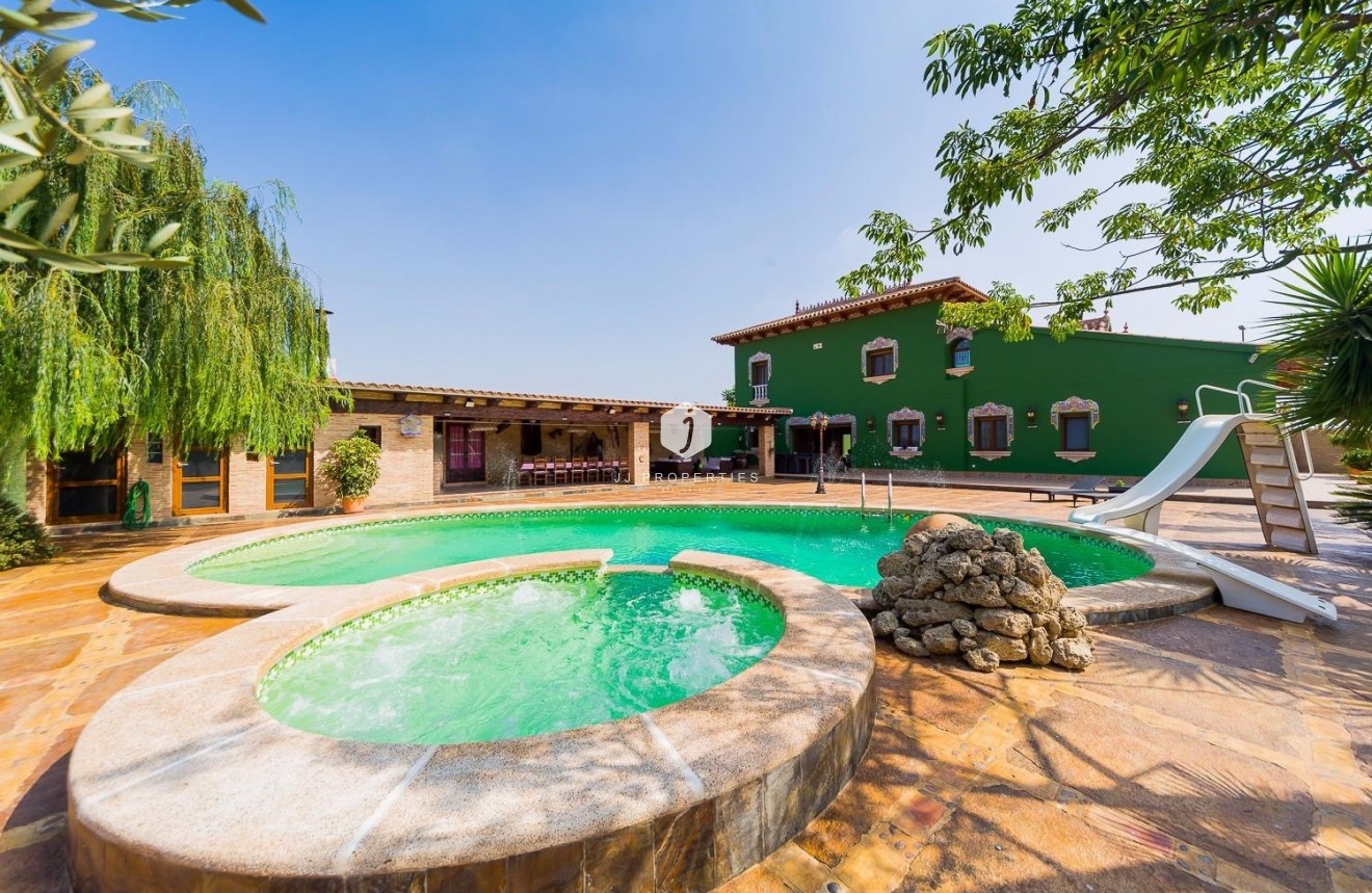 Resale - Country Property -
Almoradí - Inland