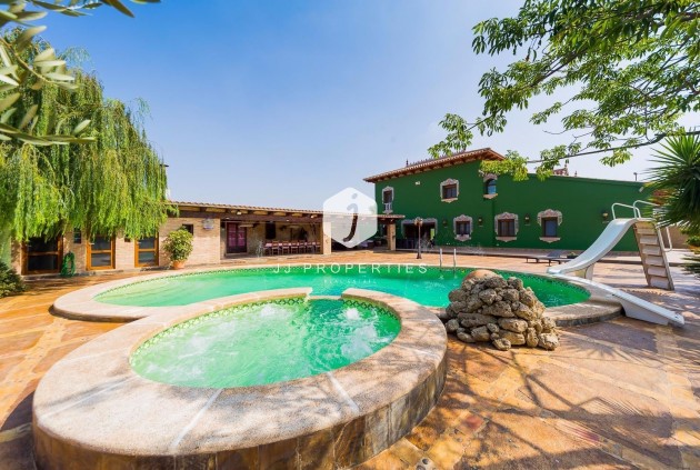 Resale - Country Property -
Almoradí - Inland