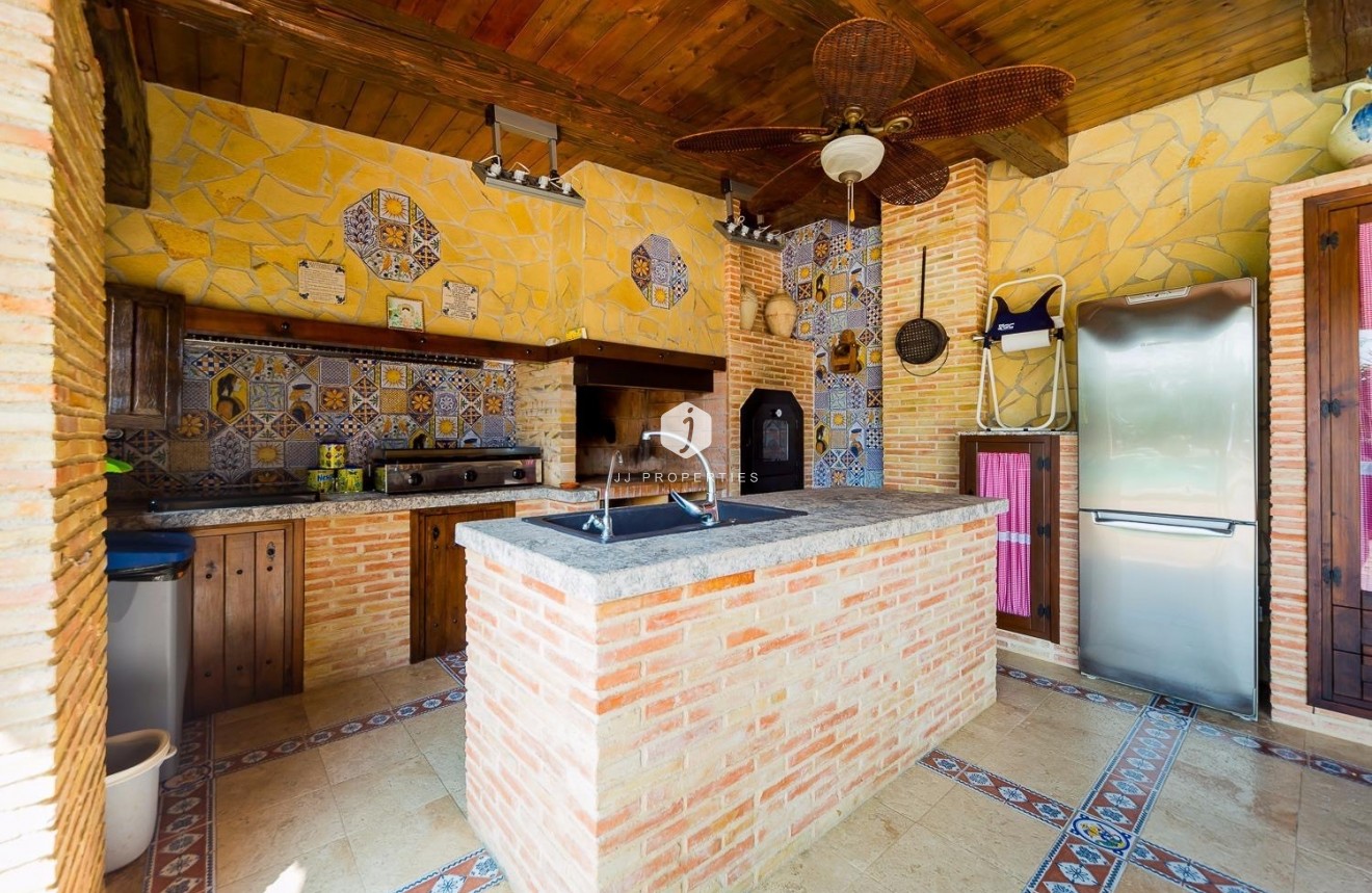 Resale - Country Property -
Almoradí - Inland