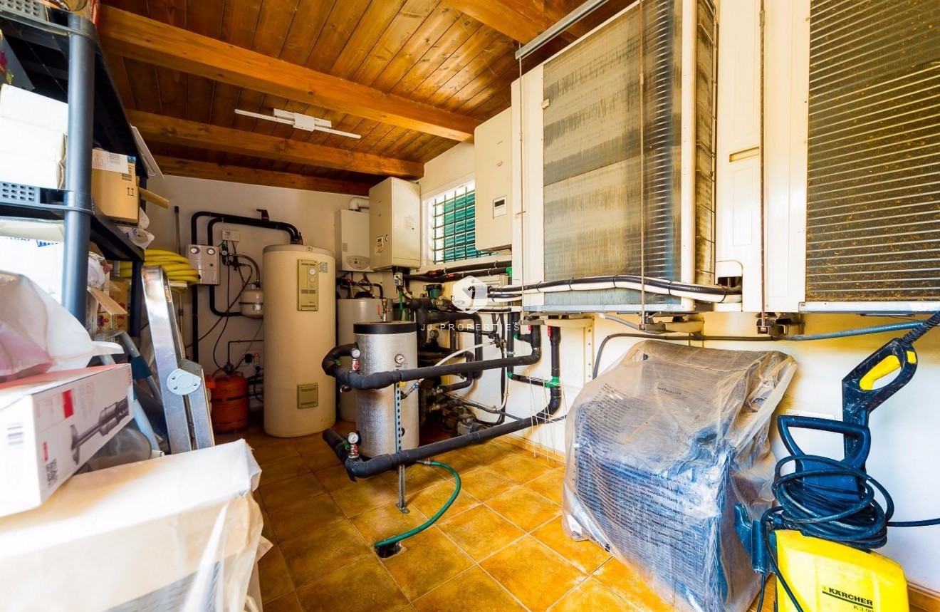 Resale - Country Property -
Almoradí - Inland