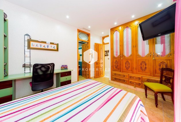 Resale - Country Property -
Almoradí - Inland