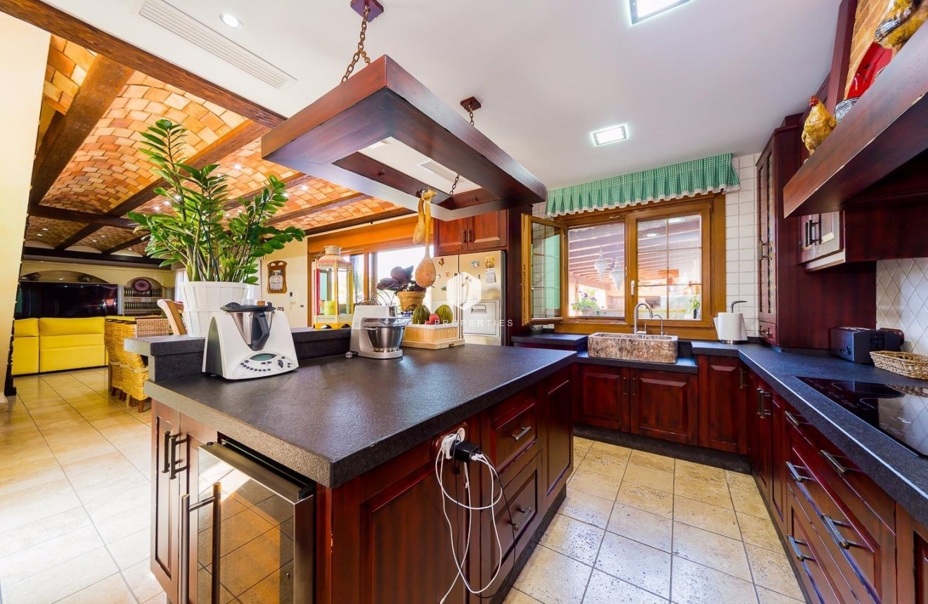 Resale - Country Property -
Almoradí - Inland