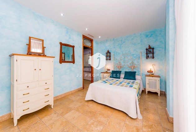 Resale - Country Property -
Almoradí - Inland