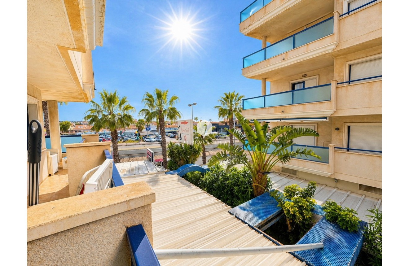 Tweedehands - Appartement / flat -
Orihuela Costa - Costa Blanca