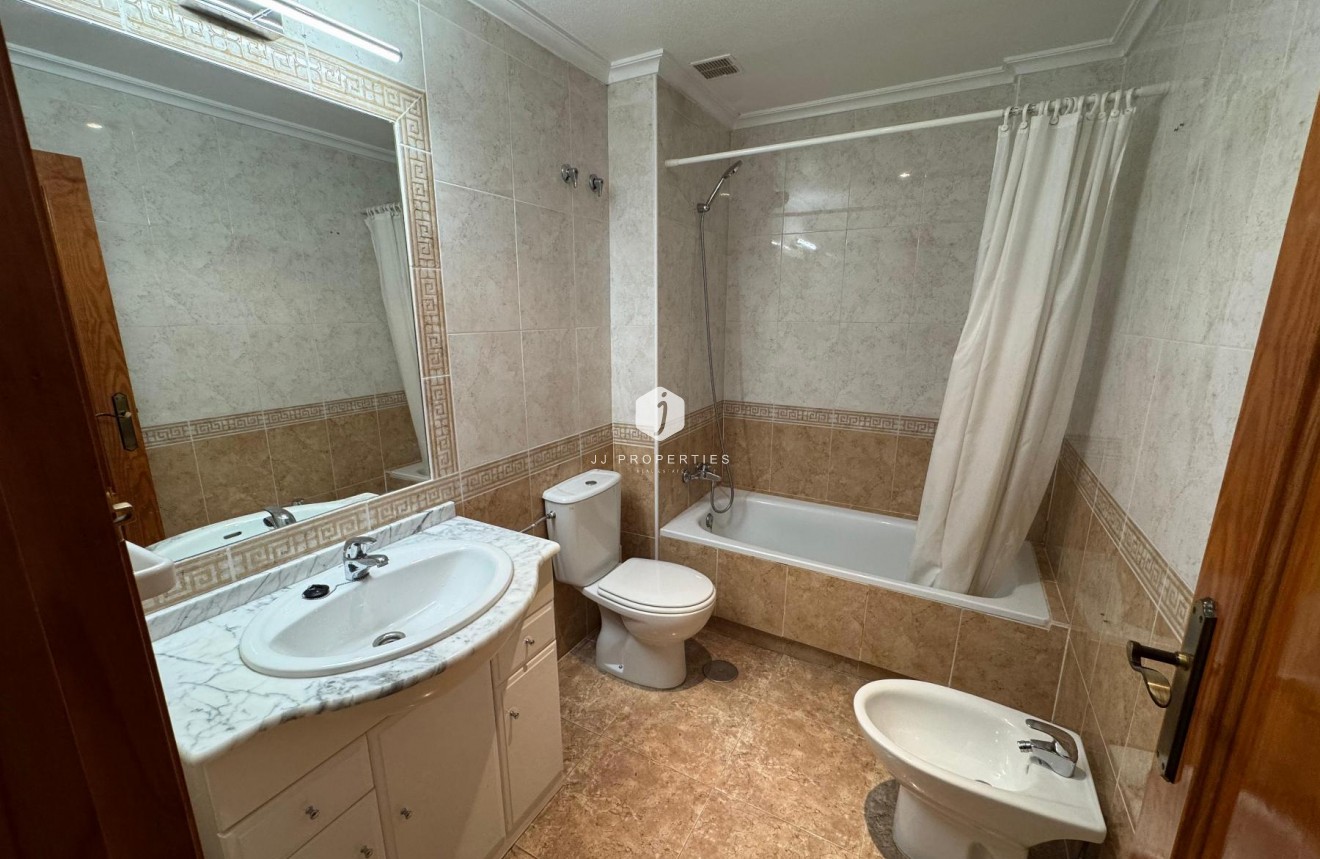Tweedehands - Appartement / flat -
Orihuela Costa - Costa Blanca