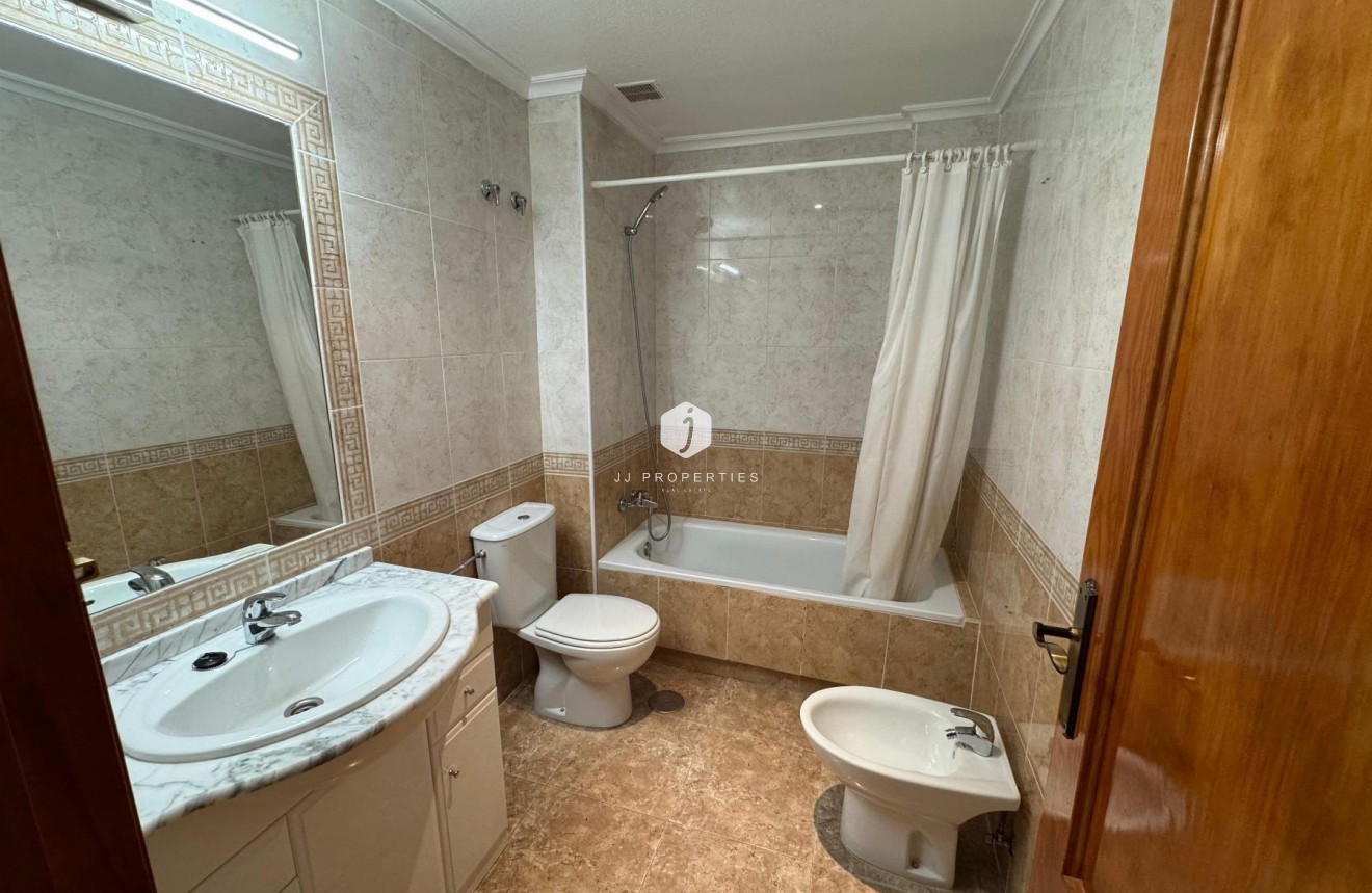 Tweedehands - Appartement / flat -
Orihuela Costa - Costa Blanca