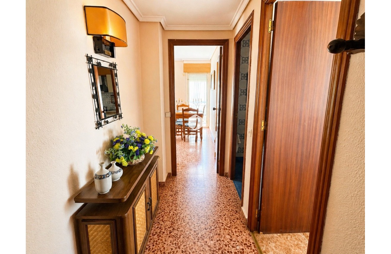 Tweedehands - Appartement / flat -
Torrevieja - Costa Blanca