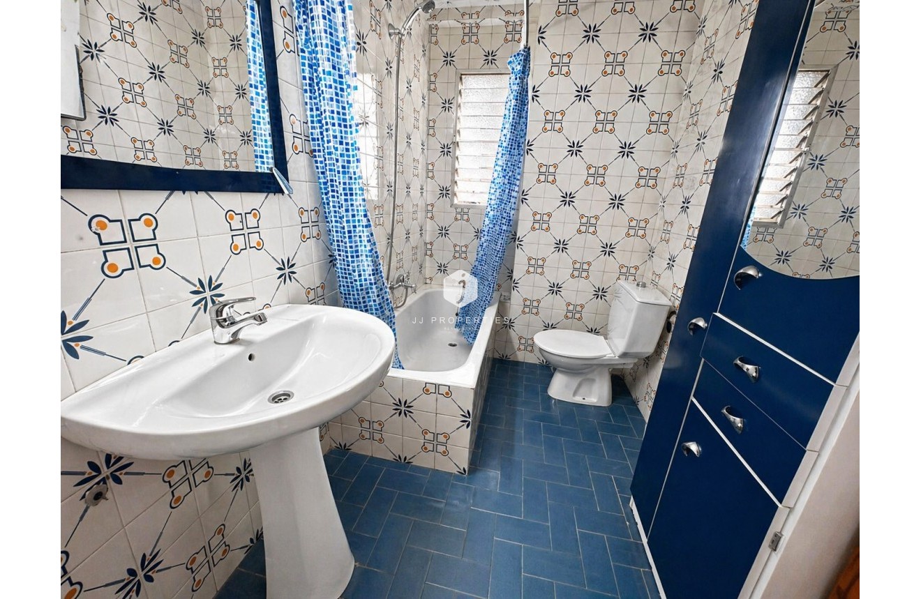 Tweedehands - Appartement / flat -
Torrevieja - Costa Blanca