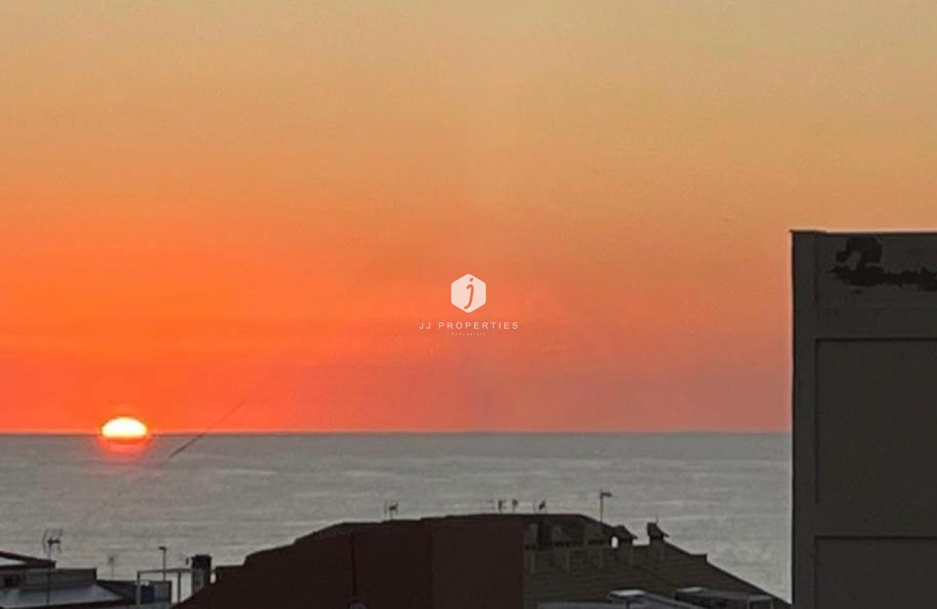 Tweedehands - Appartement / flat -
Torrevieja - Costa Blanca