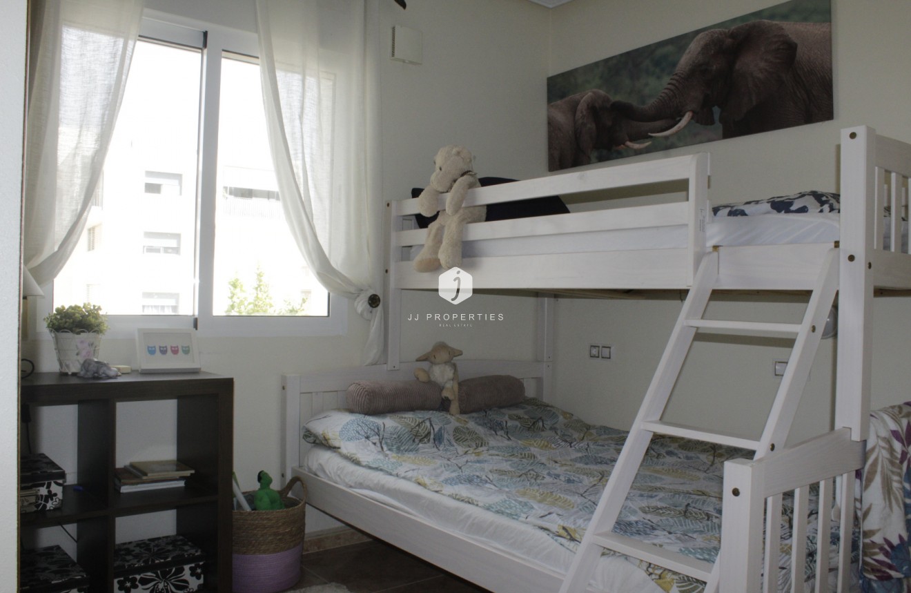 Resale - Villa -
Orihuela Costa - Costa Blanca