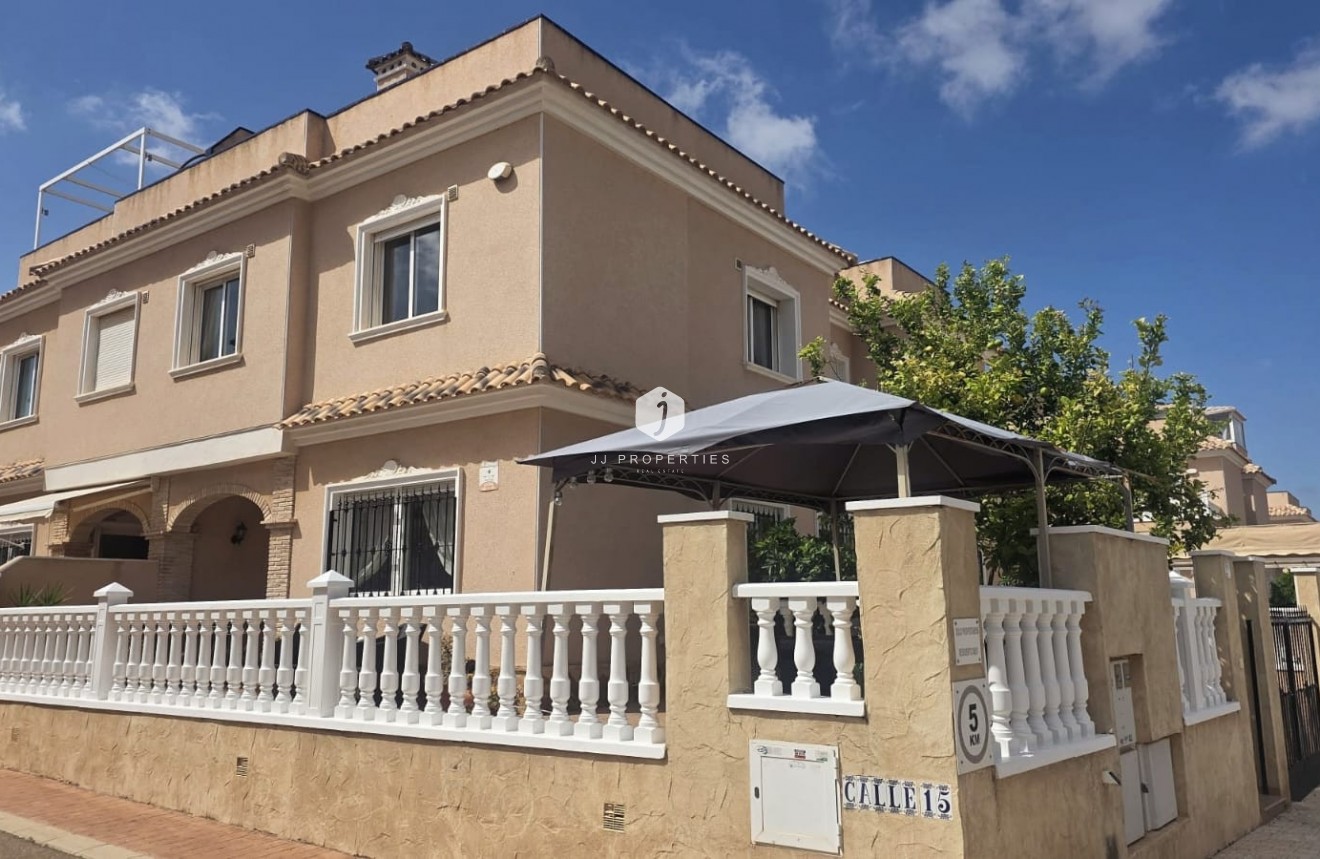 Resale - Villa -
Orihuela Costa - Costa Blanca