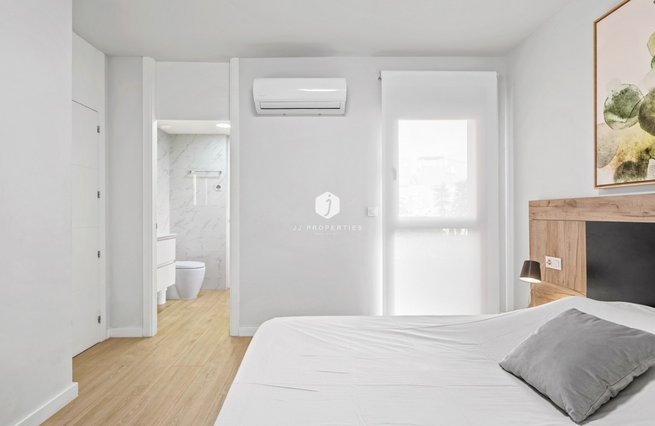 Aus zweiter Hand - Wohnung -
Orihuela Costa - Costa Blanca