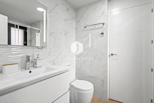 Aus zweiter Hand - Wohnung -
Orihuela Costa - Costa Blanca