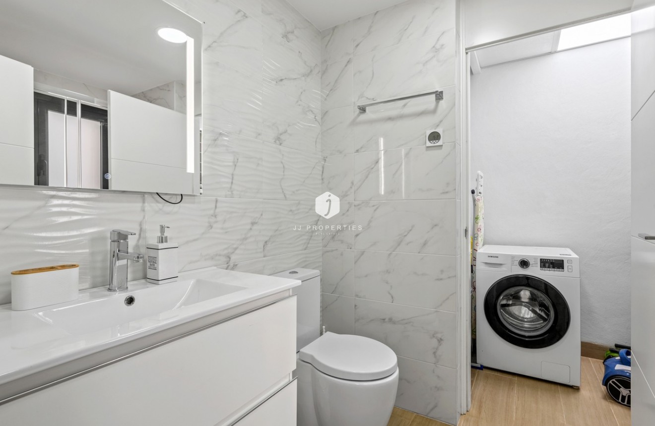 Aus zweiter Hand - Wohnung -
Orihuela Costa - Costa Blanca