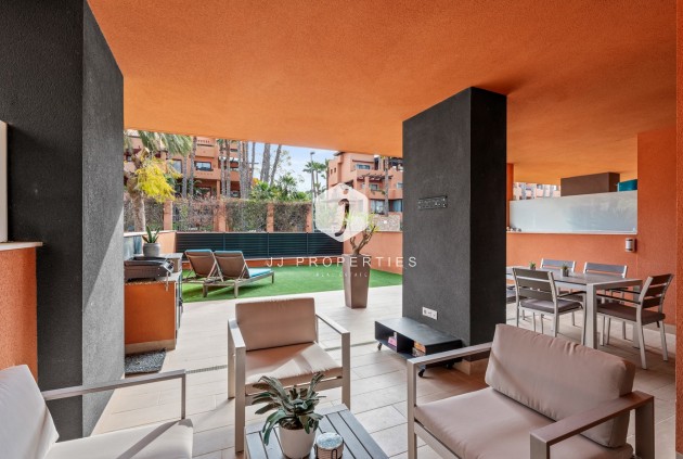 Aus zweiter Hand - Wohnung -
Orihuela Costa - Costa Blanca