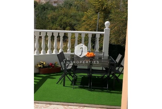 Tweedehands - Appartement / flat -
Torrevieja - La Mata