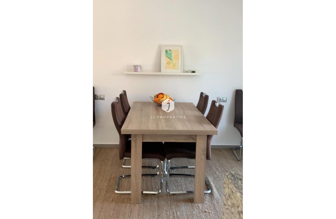 Tweedehands - Appartement / flat -
Torrevieja - La Mata