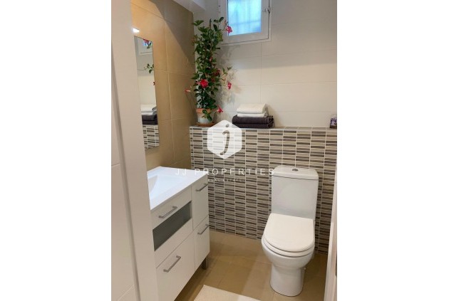 Tweedehands - Appartement / flat -
Torrevieja - La Mata