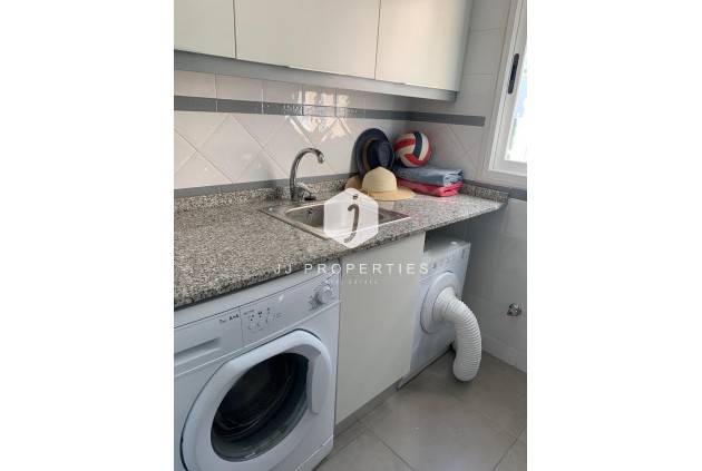 Tweedehands - Appartement / flat -
Torrevieja - La Mata