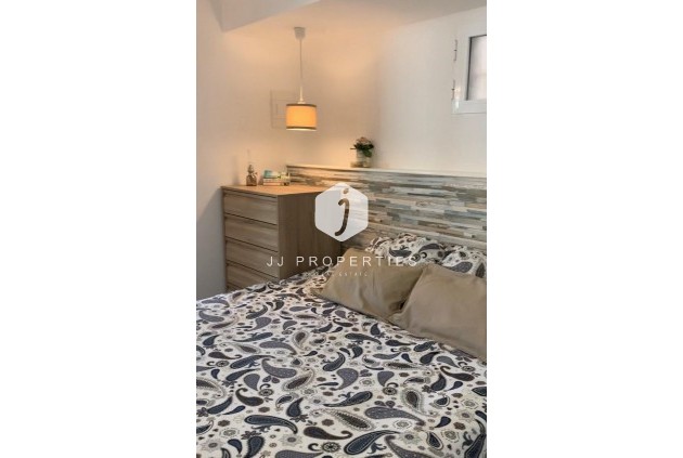 Tweedehands - Appartement / flat -
Torrevieja - La Mata