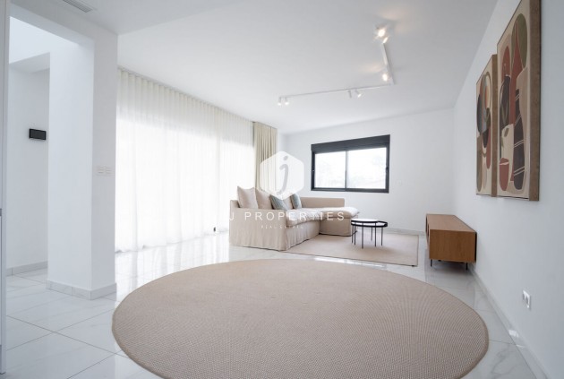 Resale - Villa -
Torrevieja - La Valeta