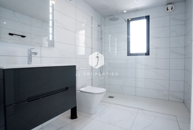 Resale - Villa -
Torrevieja - La Valeta