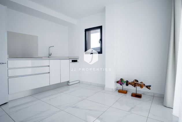 Resale - Villa -
Torrevieja - La Valeta