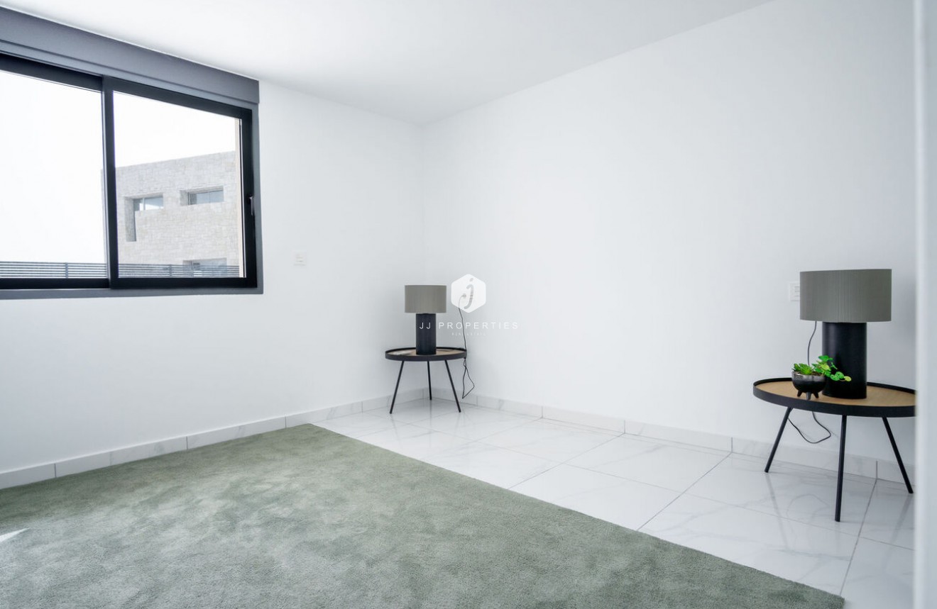 Resale - Villa -
Torrevieja - La Valeta