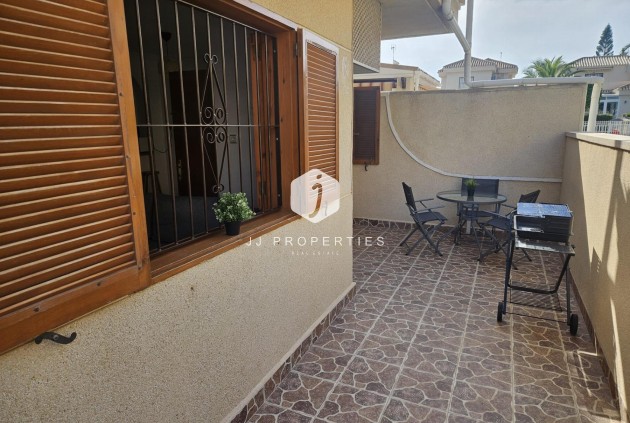 Aus zweiter Hand - Wohnung -
Orihuela Costa - Costa Blanca