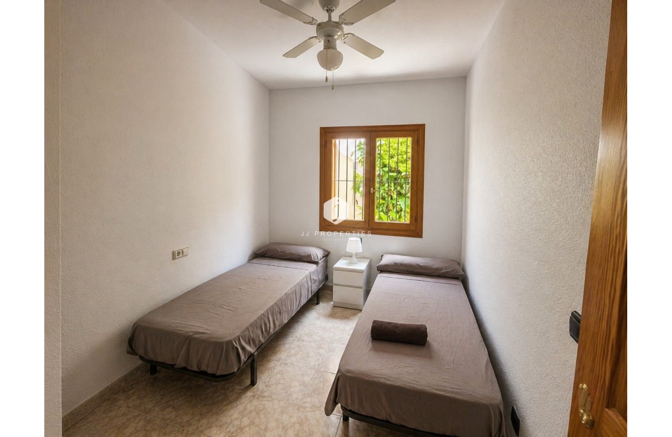 Aus zweiter Hand - Wohnung -
Orihuela Costa - Costa Blanca