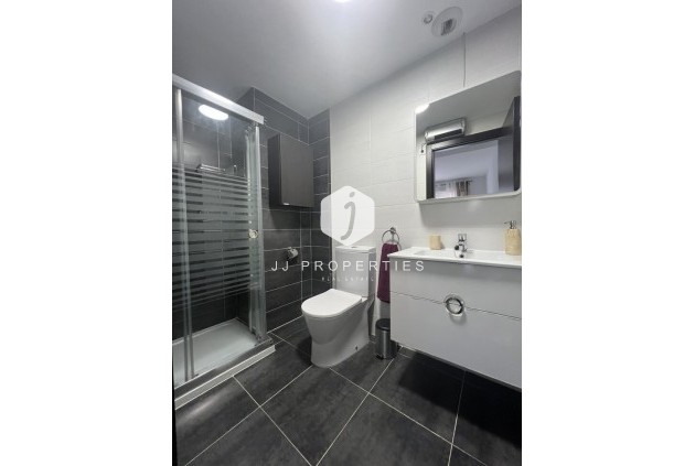 Resale - Apartment / flat -
Orihuela Costa - Villamartín