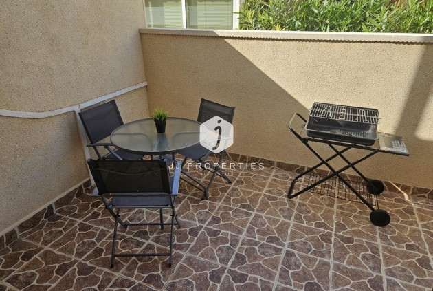 Aus zweiter Hand - Wohnung -
Orihuela Costa - La Zenia