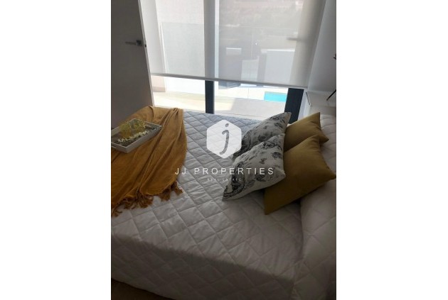 Resale - Villa -
Benijofar - Pueblo 4
