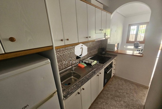 D'occasion - Bungalow -
Orihuela Costa - La Zenia