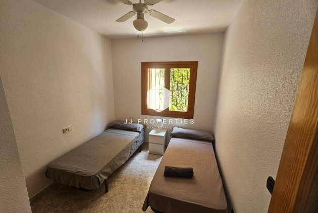 D'occasion - Bungalow -
Orihuela Costa - La Zenia